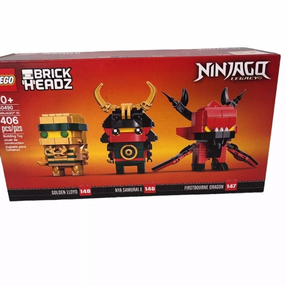Lego Other - Lego Set #40490 Ninjago 10th Anniversary Brickheadz Golden Lloyd